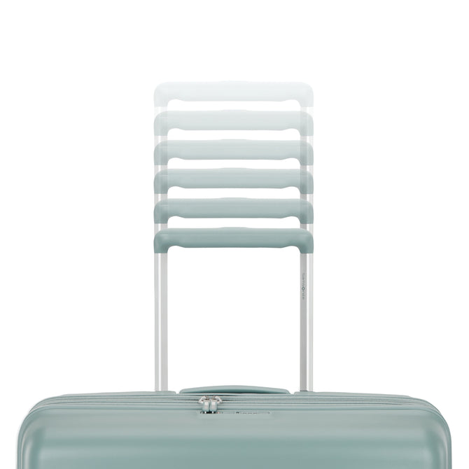 Elevation Plus Glider Medium Luggage