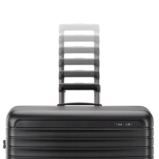 variant:44551925924032 Samsonite Framelock Max Carry-On Spinner Black
