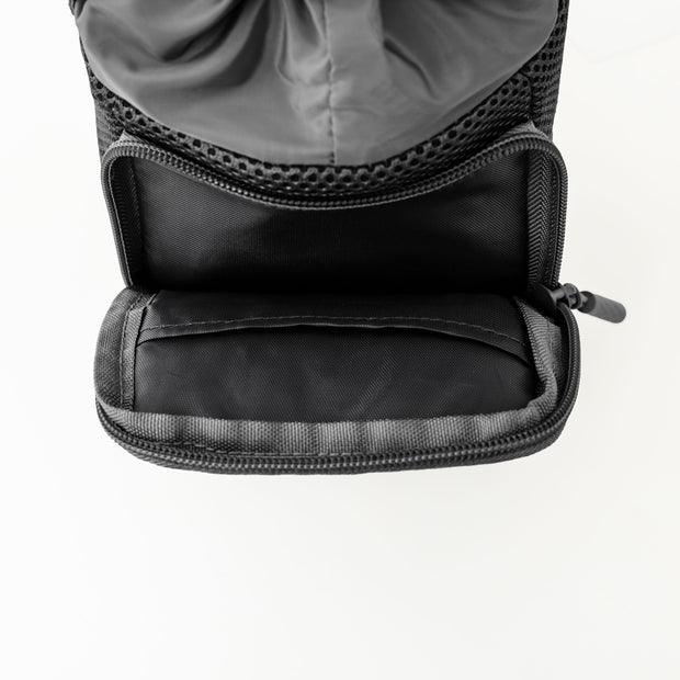 variant:46346661134528 Travelon Pi Gogo Insulated Water Bottle Tote Black