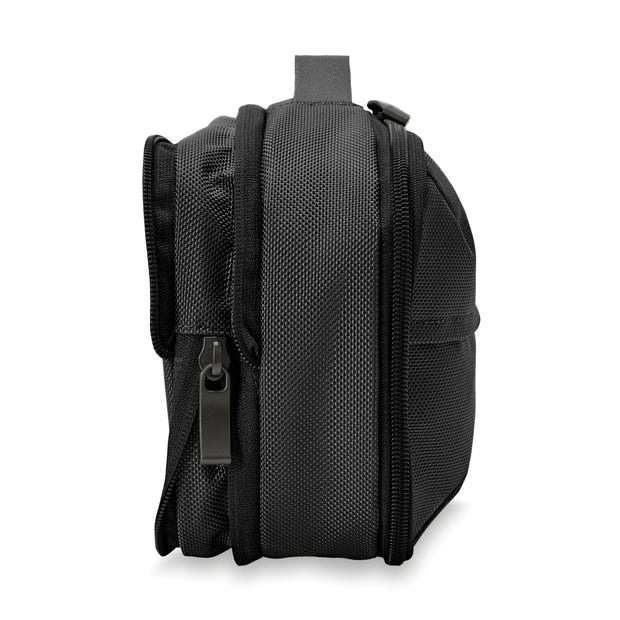 variant:42980876288192 Baseline Expandable Essentials Kit Black