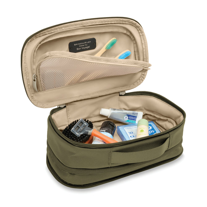variant:46584183783616 Baseline Expandable Essentials Kit Olive