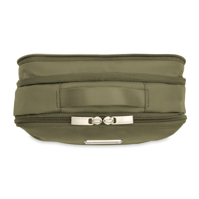 variant:46584183783616 Baseline Expandable Essentials Kit Olive