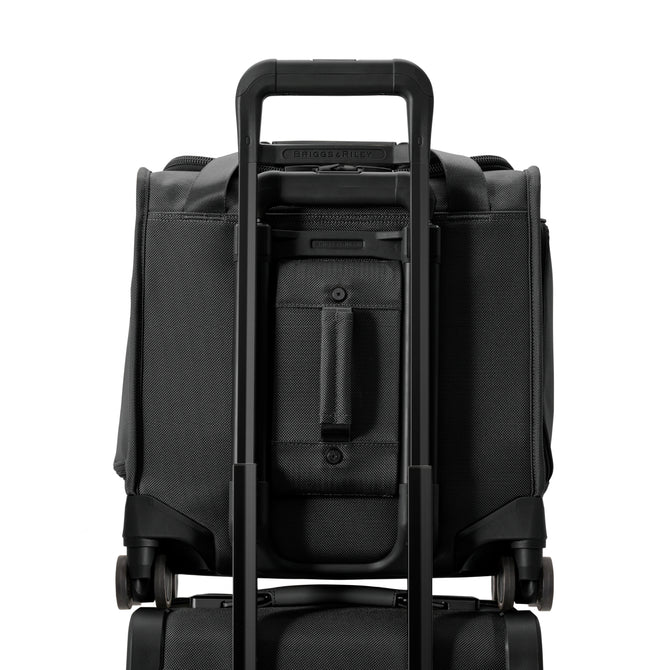 variant:43449878216896 Baseline Cabin Spinner Black