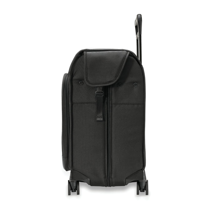 variant:43451790000320 Baseline Deluxe Wardrobe Spinner Black