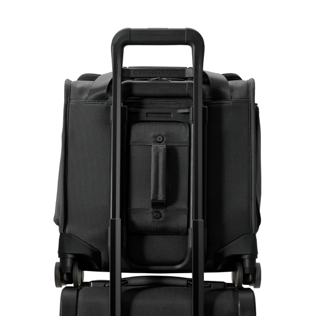 variant:43449878216896 Baseline Cabin Spinner Black