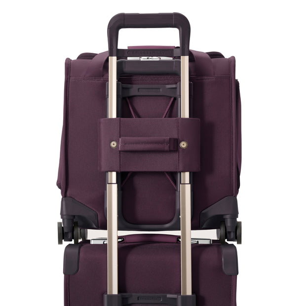 variant:46584505434304 Baseline Cabin Spinner Plum
