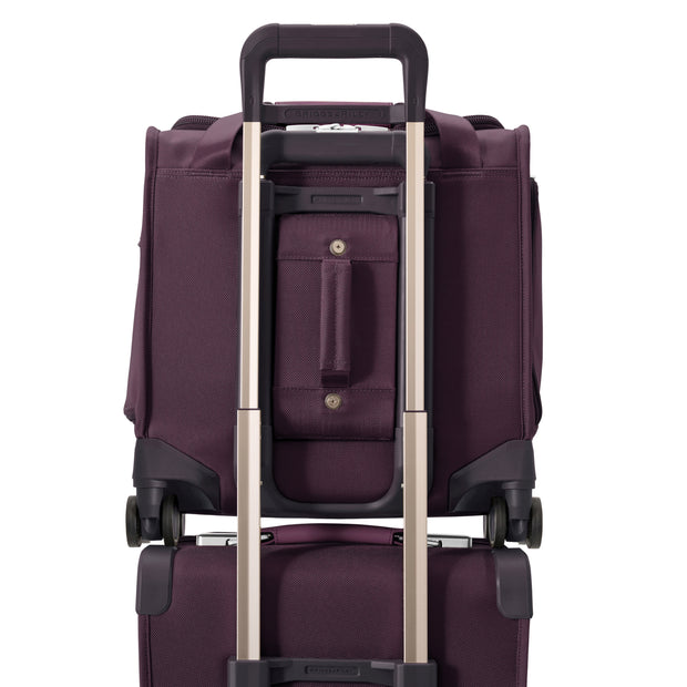 variant:46584505434304 Baseline Cabin Spinner Plum