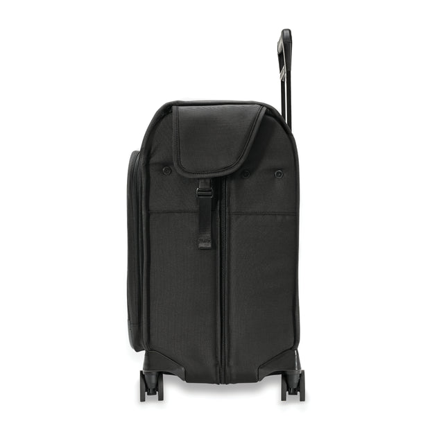 variant:43451790000320 Baseline Deluxe Wardrobe Spinner Black