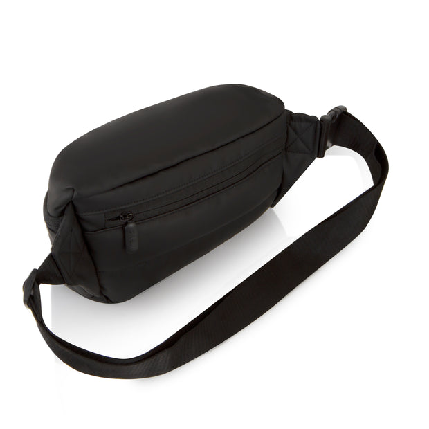variant:43211061330112 The Puffer Waist Bag Black