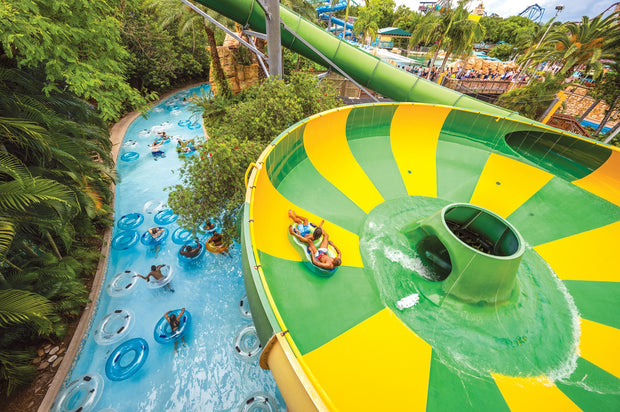 Aquatica Orlando Tassie's Twisters inner tube water slide
