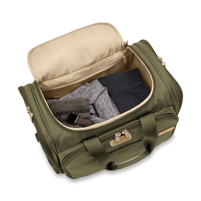 variant:43451790753984 Underseat Duffle olive
