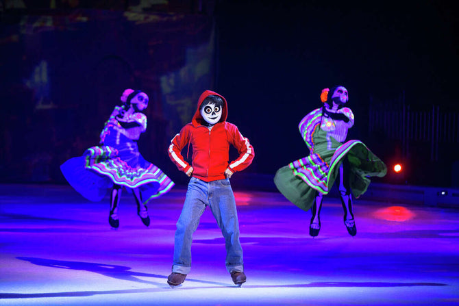 Disney On Ice - Into The Magic - Coco and dancers skating